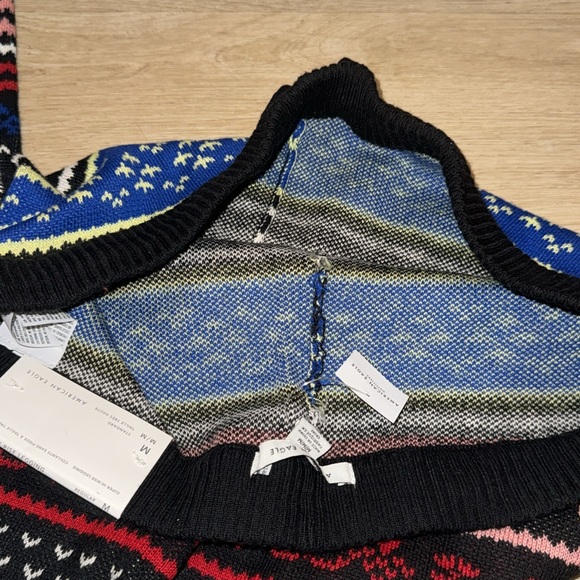 🌲American Eagle Outfitters Multicolor Patterned Pants - Picture 5 of 5